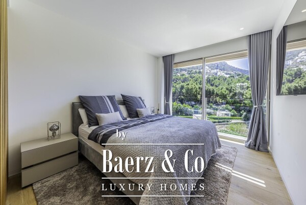 photo 20 Modern villa with privacy overlooking the Mediterranean