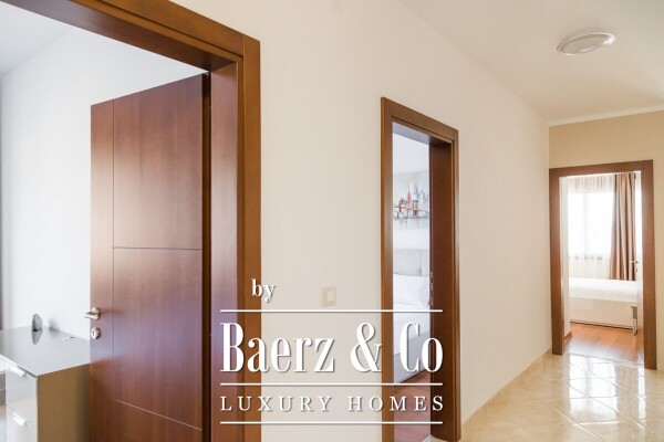 photo 12 Furnished Seaview apartment near the Beach