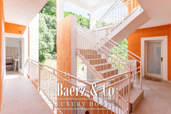 photo 23 Drvenik, exceptional real estate first row to the sea