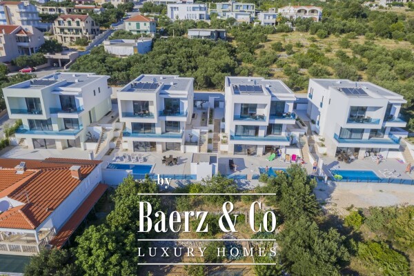 photo 2 Makarska, attractive villa with panoramic sea views