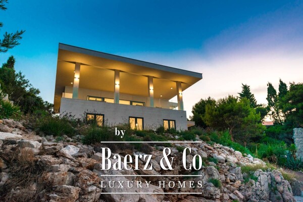 photo 8 Dubrovnik archipelago, extraordinary seafront villa with swimming pool