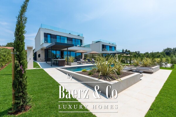photo 2 Istria, Poreč, elegant Villa with pool and sea view ( V2 )