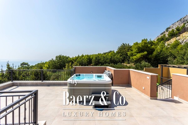 photo 37 Split, Jesenice, Beautiful authentic villa with a sea view