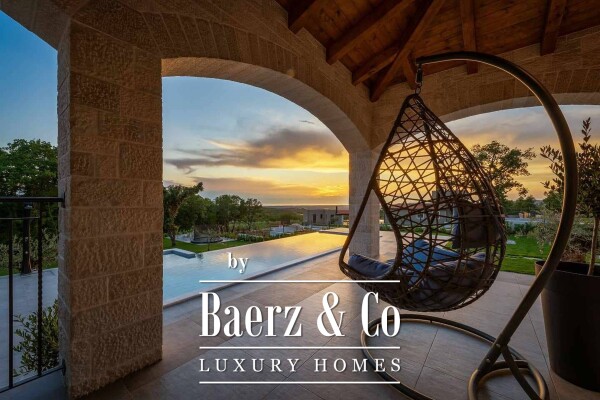 photo 20 Vižinada, a rustic villa with a pool and a panoramic view of the sea