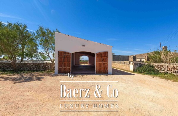 photo 9 WONDERFUL RUSTIC FINCA IN CIUTADELLA