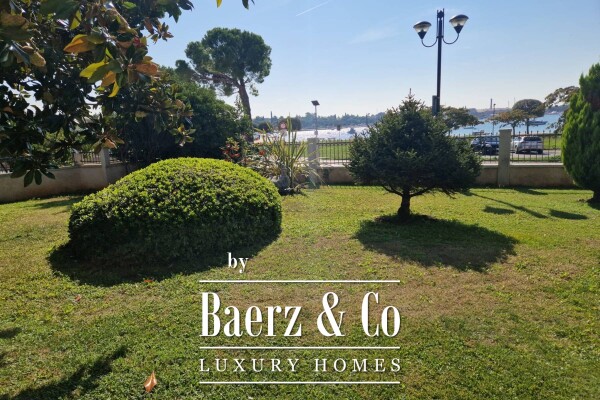 photo 15 Umag, villa first row to the sea