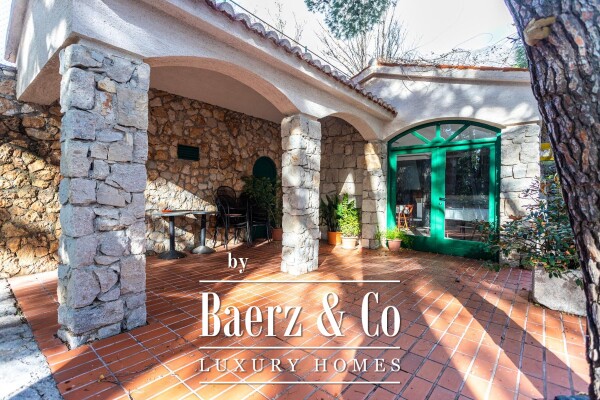 photo 10 Omiš, Duće, a beautiful holiday villa with an incredible additional offer