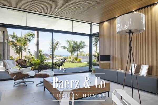 photo 8 Discover a Masterpiece of Modern Elegance in Playa Paraíso