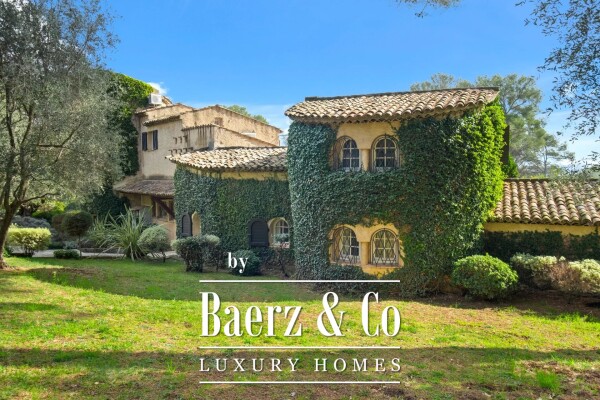 photo 9 Stunning bastide with swimming pool and tennis court