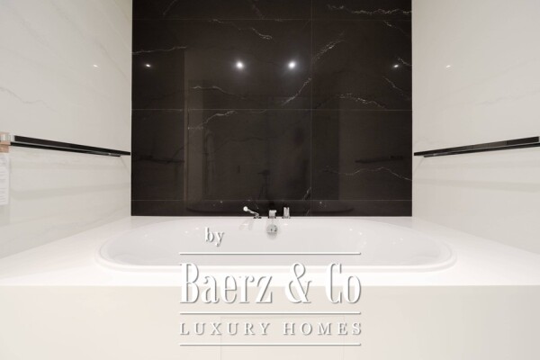 photo 24 Luxury Apartment in Hotel in Budva