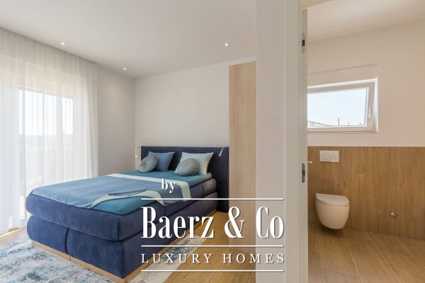 photo 13 Poreč, an impressive villa with a swimming pool in a quiet place