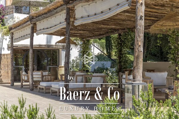 photo 3 Exceptional property in Mougins