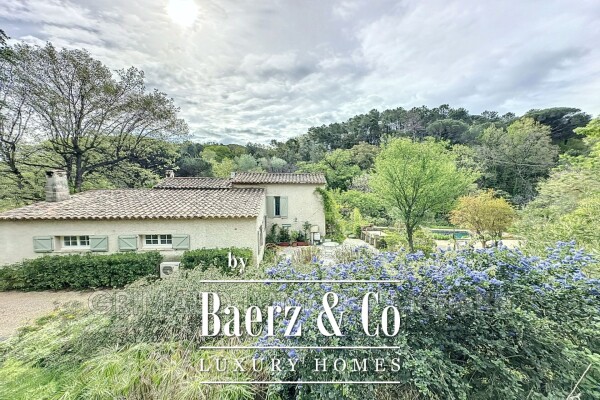 photo 5 Exceptional natural setting – House with pool on 9,057 m², 3