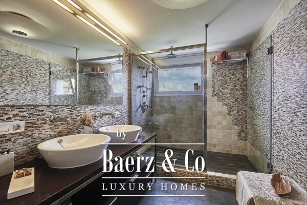 photo 22 Luxury House in Castelldefels: Exclusivity and Comfort Just Minutes from the Beach