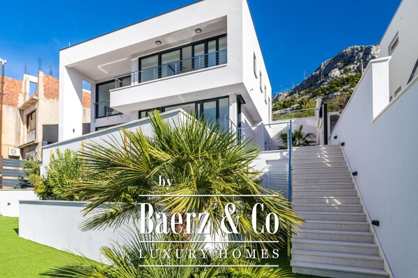 photo 1 Brela, a modern villa with a panoramic view
