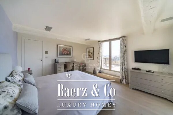 photo 4 UNIQUE - YEAR-ROUND FURNISHED RENTAL - 5-BEDROOM VILLA WITH PANORAMIC SEA VIEW