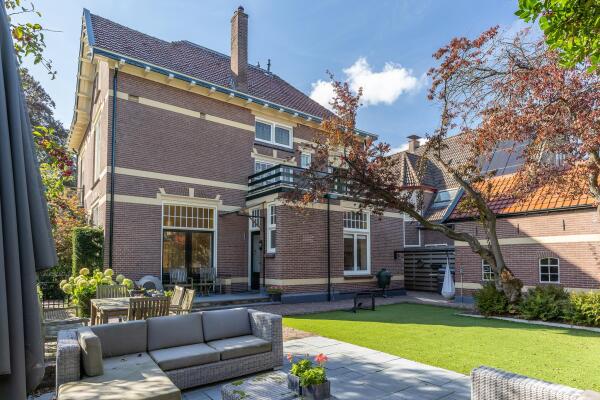 photo 3 Regentesselaan 10