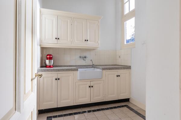 photo 17 Regentesselaan 10