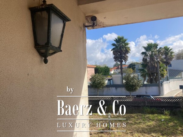 photo 3 Traditional house for restoration