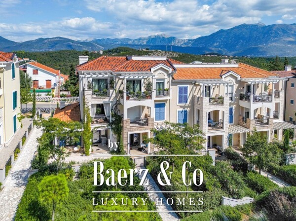 photo 5 Two Bedroom Apartment near Sea in a Luxury Project