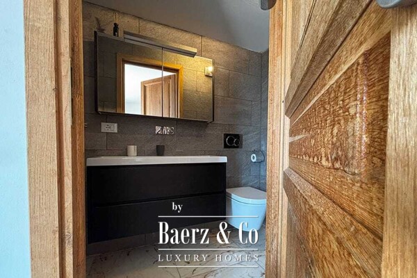 photo 109 Villa for sale 166 m²