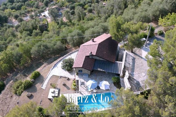 photo 134 Villa for sale 166 m²