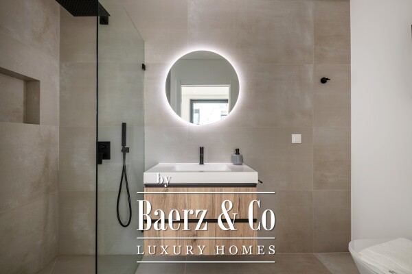 photo 16 Modern villa with pool 5 minutes from Baleal beach