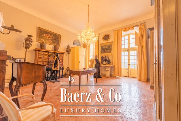 photo 7 Castle fully renovated with 16 hectares, 5.000 sqm and Helipad