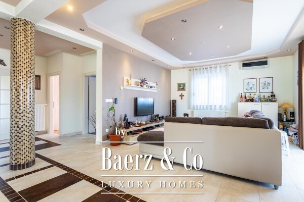 photo 4 Čiovo, Okrug Gornji, house with garden just a few steps from the sea