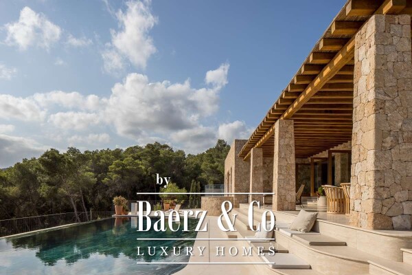 photo 1 Beautiful luxury home in Cala Mastella, Cala Mastella