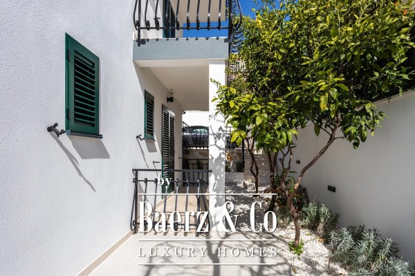 photo 33 Ciovo, luxury villa with pool and sea view