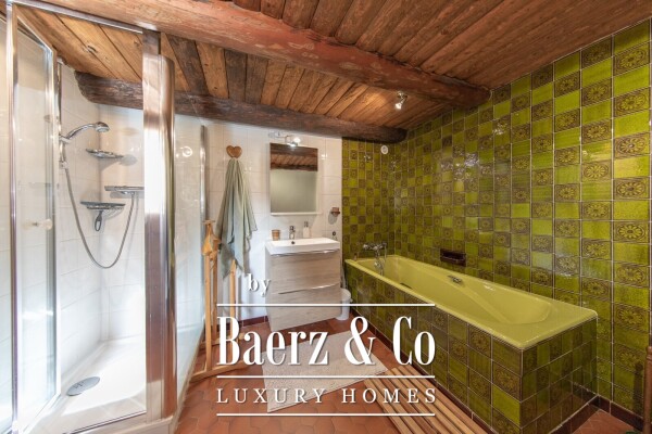 photo 22 TRADITIONAL 3 BEDROOM CHALET - WITH GARDEN