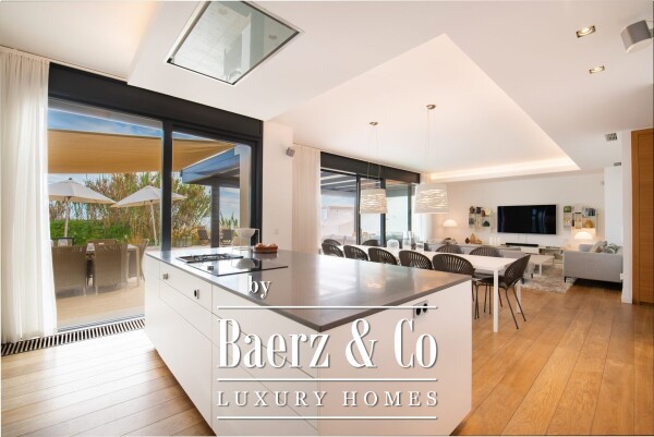 photo 17 Villa - Marbella East - Ref: 8617