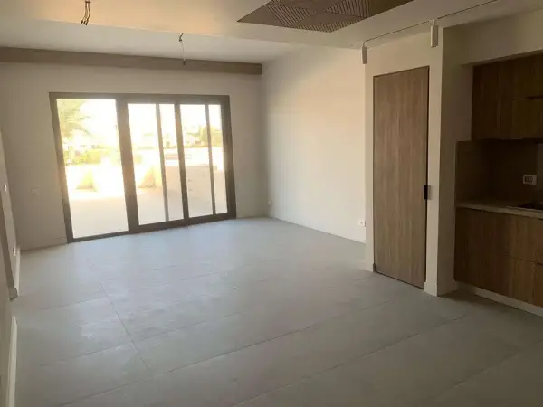 photo 2 #1121 2 Bedroom apartment ground floor Lagoon view