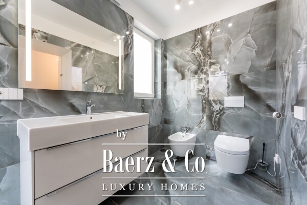 photo 21 Elegant bungalow in prestigious area.