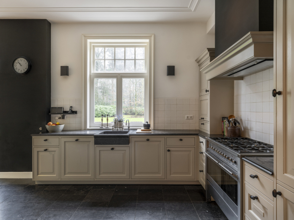 photo 17 Burgemeester de Manlaan 98