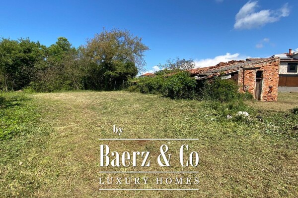 photo 34 Umag, beautiful istrian villa with sea view and building land of 1650 m2