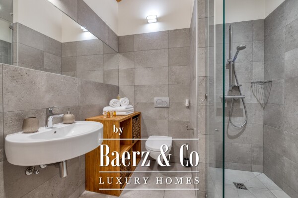 photo 22 BEAUTIFUL 7 BEDROOMS CHALET - CLOSE TO THE CENTER