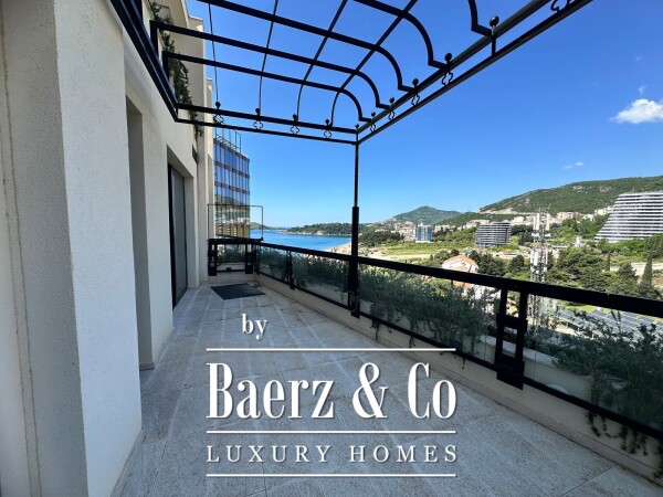 photo 3 Spacious Apartment in Budva next to the Beach