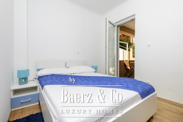 photo 27 Blace, first row to the sea, residential building