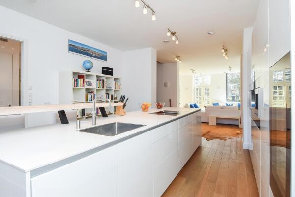 photo 19 Thérèse Schwartzestraat 113