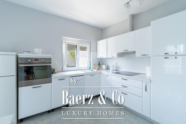 photo 30 Krk, house with three residential units and a large garden in the center