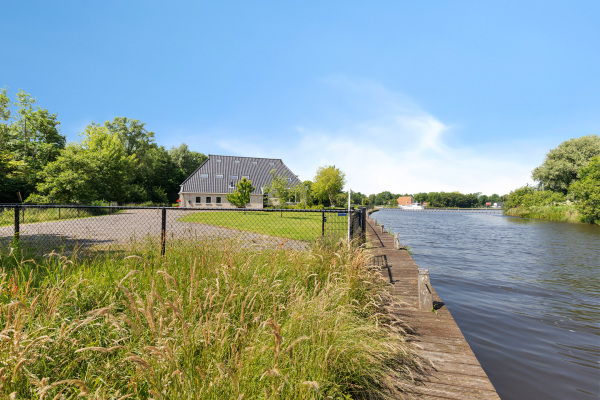 photo 65 Oudeschouw 8