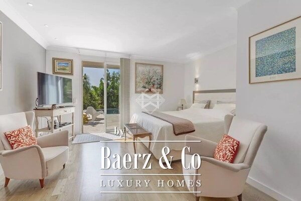 photo 10 High-end property in the heart of Cavalaire-sur-Mer
