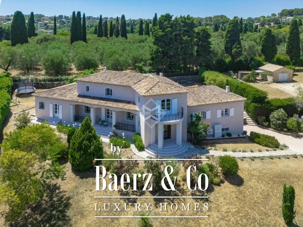 photo 10 Valbonne - Provencal style property in perfect condition