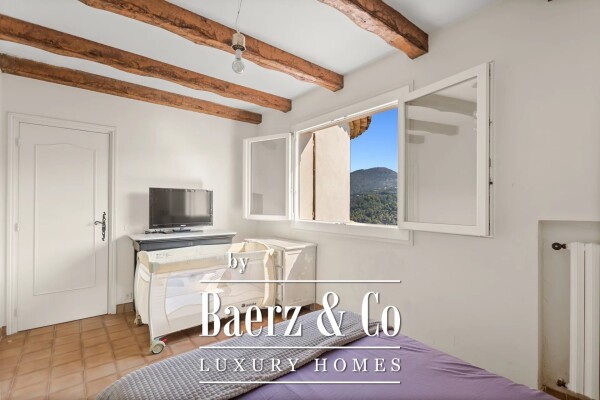 photo 14 ONLY 7 MINUTES FROM NICE LINGOSTIÈRE – BEAUTIFUL FAMILY VILLA WITH POOL