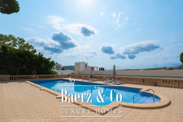 photo 15 Penthouse with Pool and Breathtaking Views over the Bay of Santa Ponsa