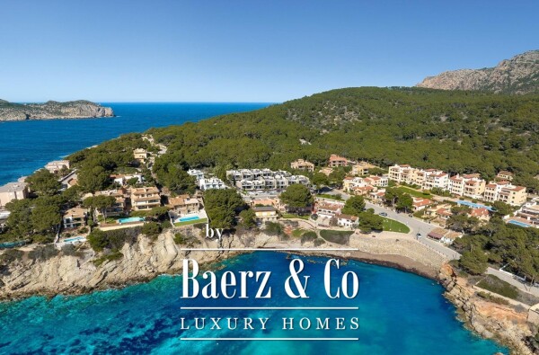 photo 2 Eclipse: last apartments by the blue Mediterranean in Sant Elm