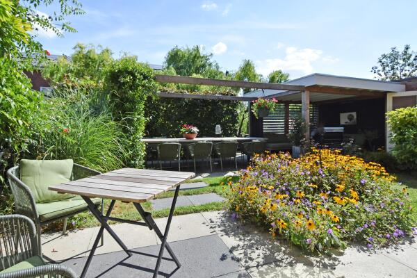 photo 2 Juttepeer 35