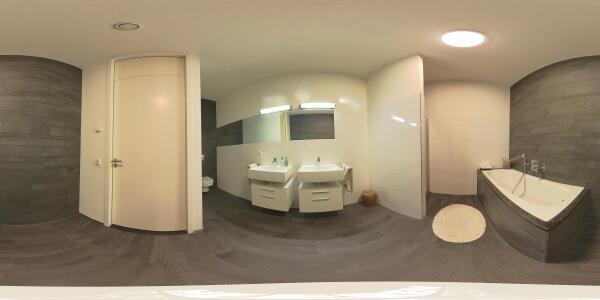 photo 50 Gustav Mahlerlaan 212